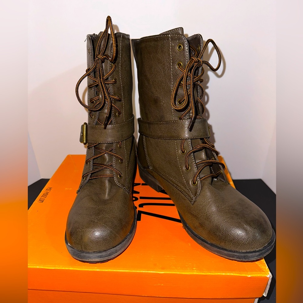 Trooper Lace Up Boot by Mia